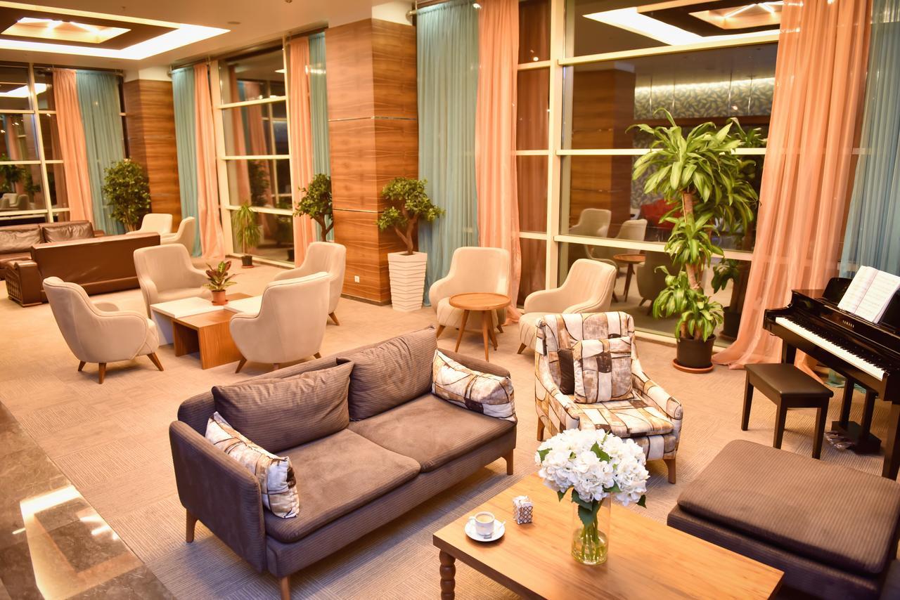 Ozgobek Ronesans Hotel De Luxe Uşak Exterior foto
